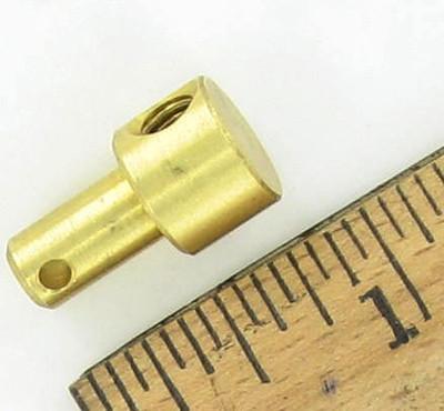 THREADED PIVOT FOR MDA00122